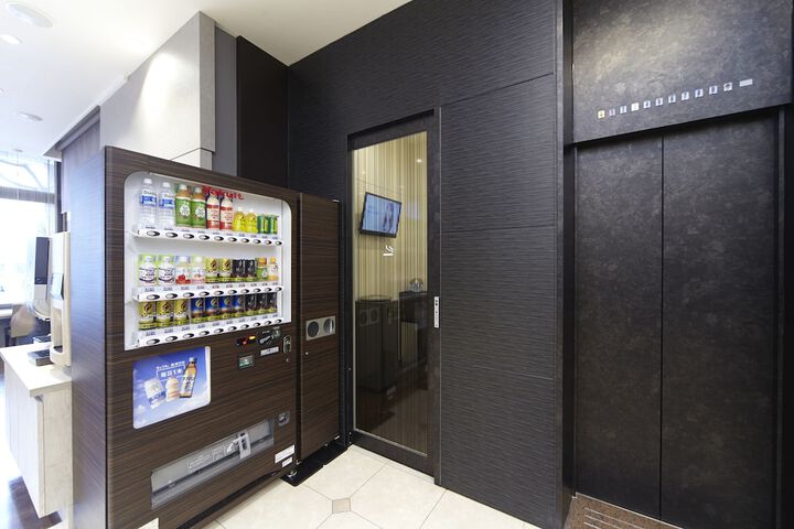 Lobby Entry
