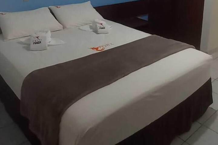 Room 4 of 33