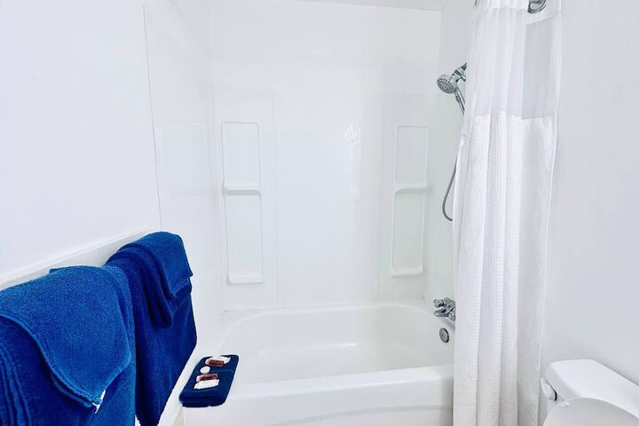 Room 10 of 15