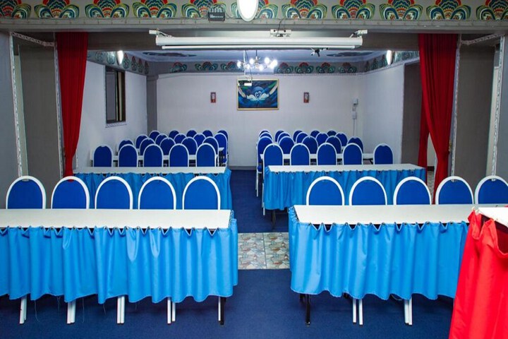 Ballroom/Hall 66 of 67