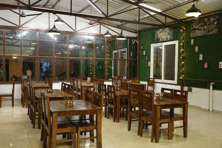 Dining 21 of 21