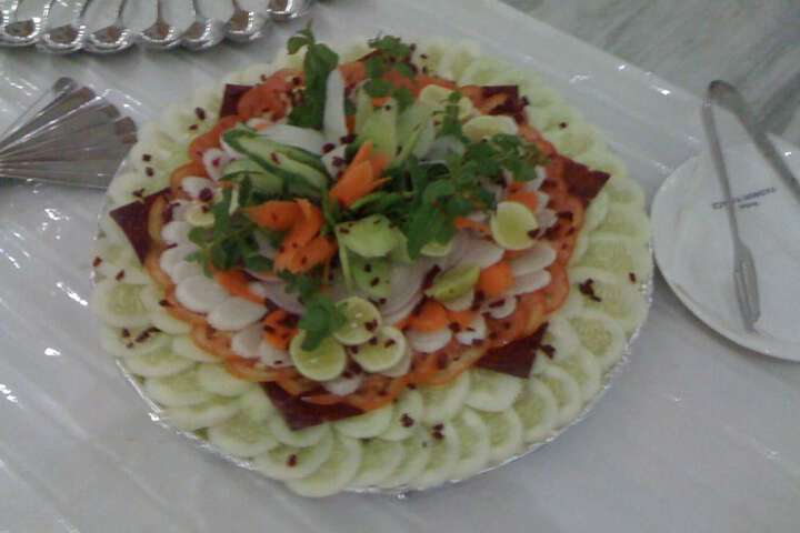 Dining 11 of 24