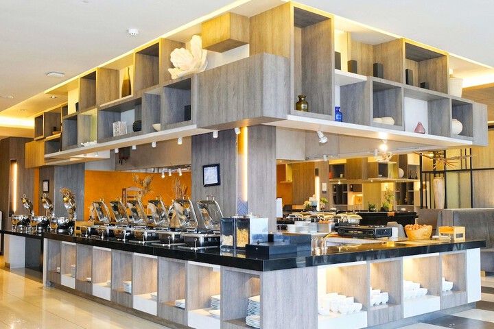 Hotel 54 of 56