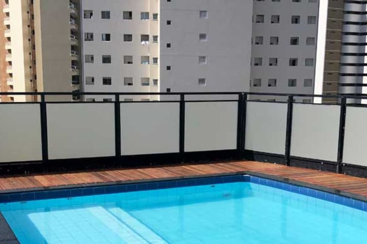 Pool Hotel
