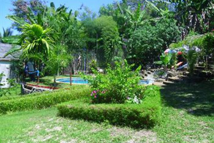Property Grounds 72 of 85