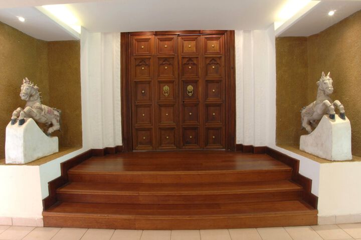 Business Center 50 of 61
