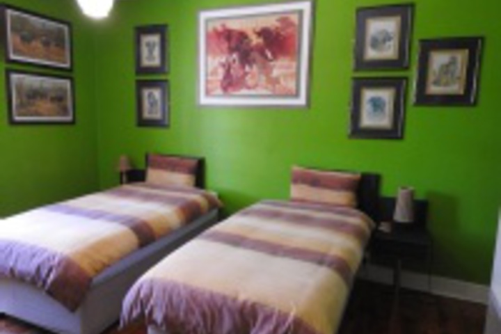 Room 198 of 204