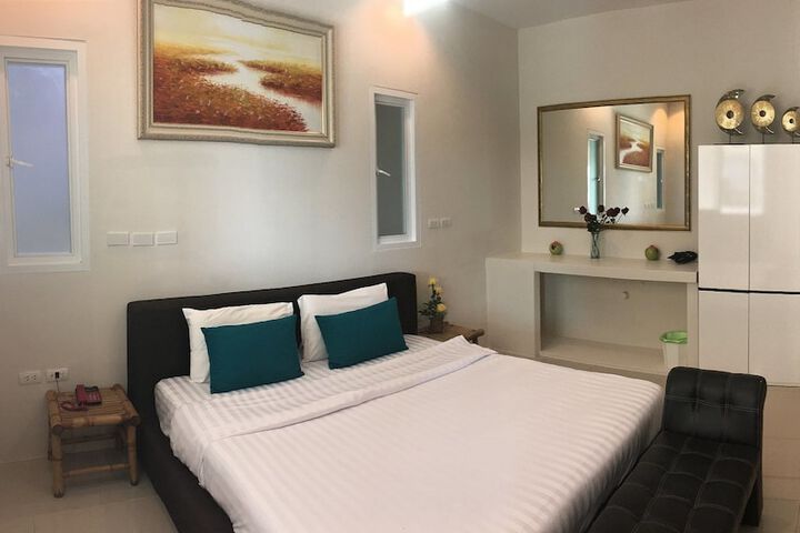 Room 70 of 105