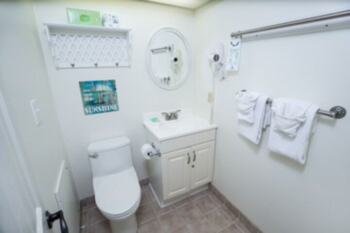 Room 13 of 46