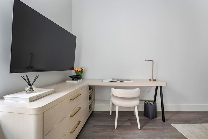 Room 425 of 626