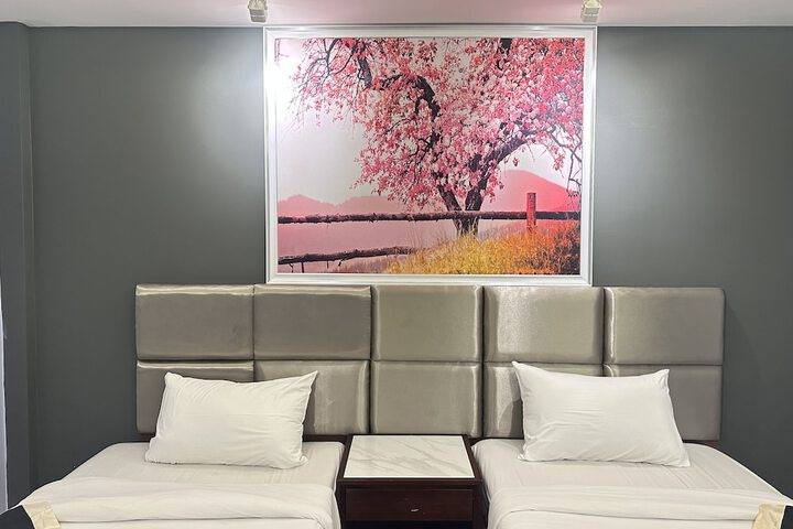 Room 19 of 46
