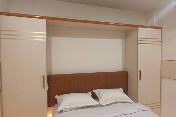 Room 2 of 19