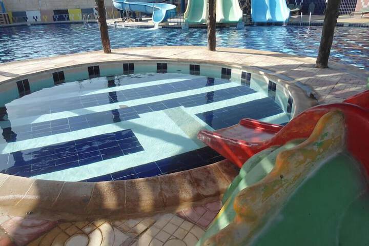 Pool 34 of 62