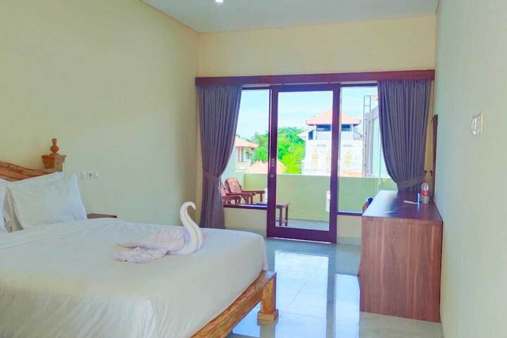 Room 7 of 25