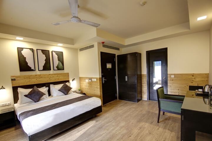 Room 29 of 57