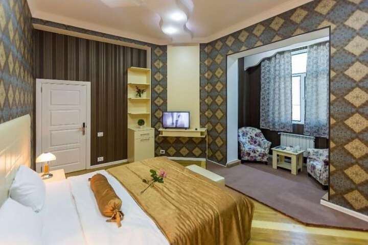 Room 17 of 55