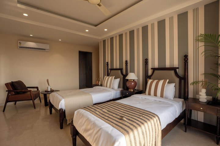 Room 21 of 69