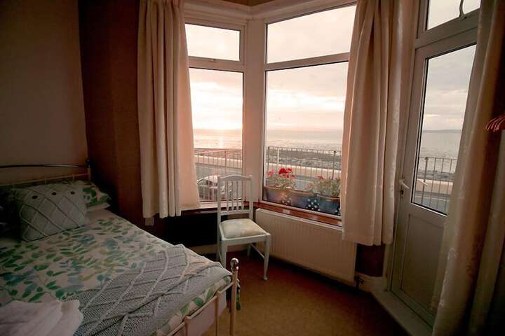 Room 26 of 52