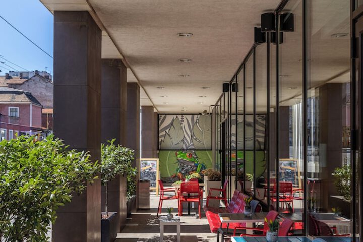 Hotel 84 of 84