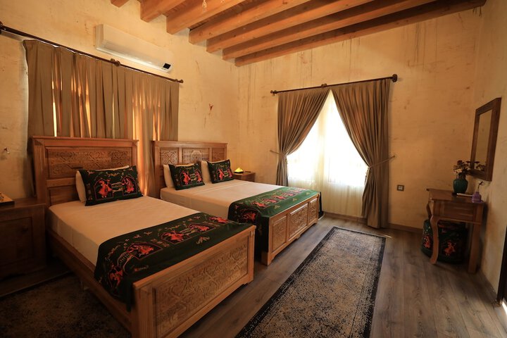 Room 15 of 39