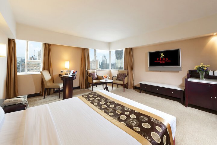 Room 21 of 80