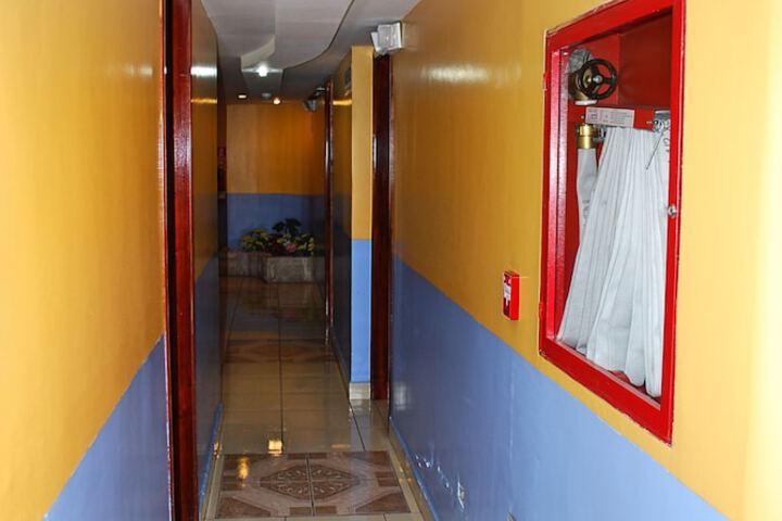 Ballroom/Hall 70 of 91