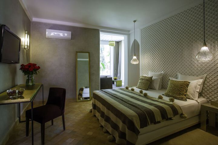 Room 8 of 27