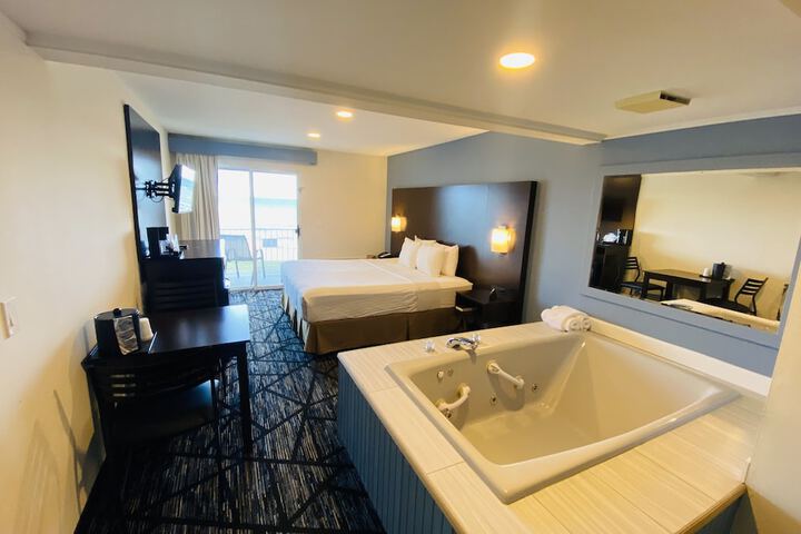 Room 9 of 39
