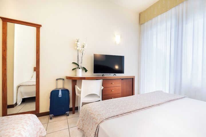 Room 10 of 59