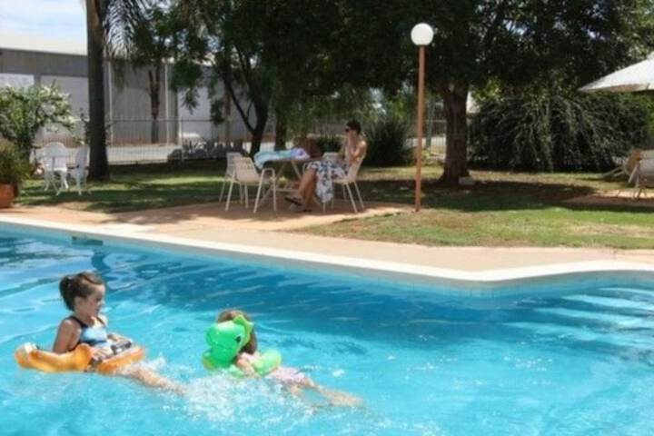 Pool 19 of 27