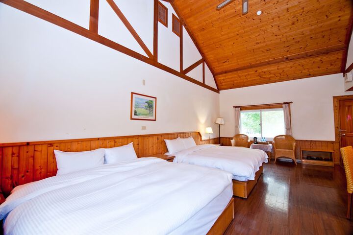 Room 6 of 45