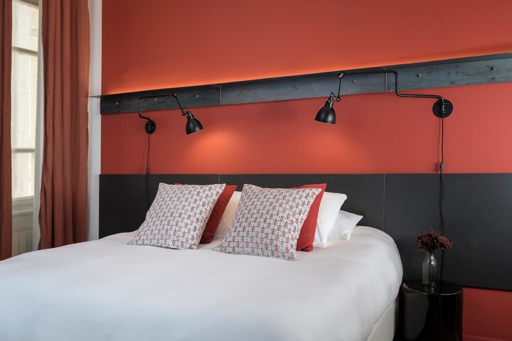 Room 162 of 780