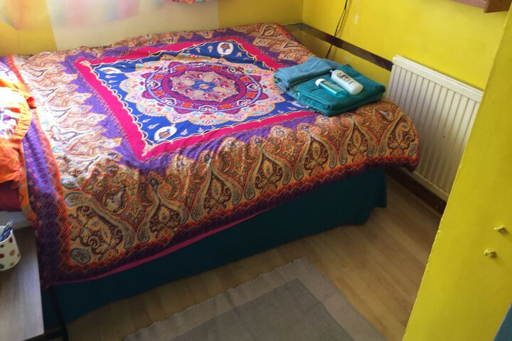 Room 9 of 21