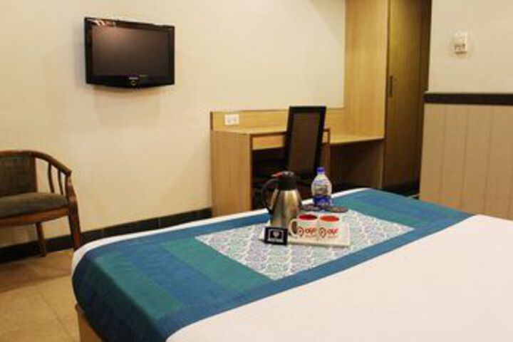 Room 14 of 26