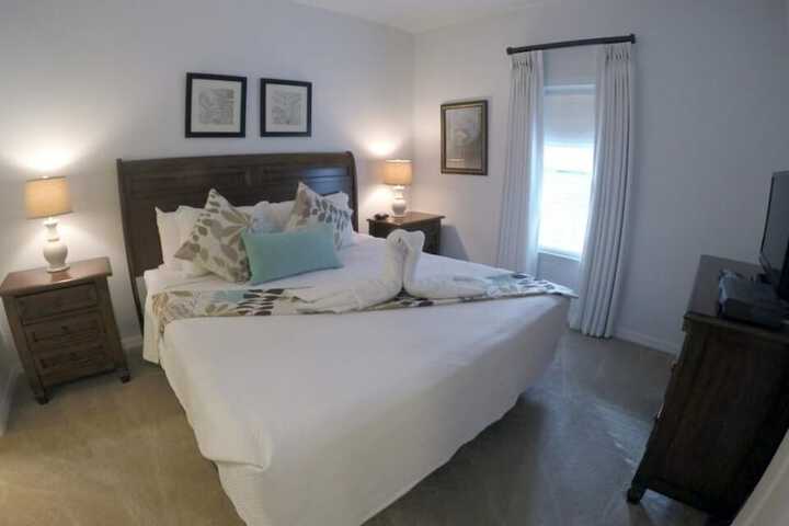 Room 8 of 25