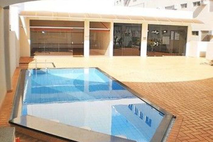 Pool 29 of 35