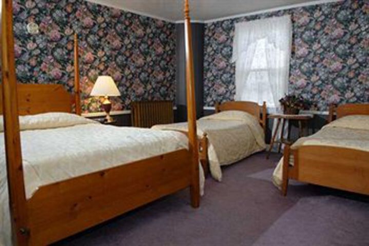 Room 12 of 13