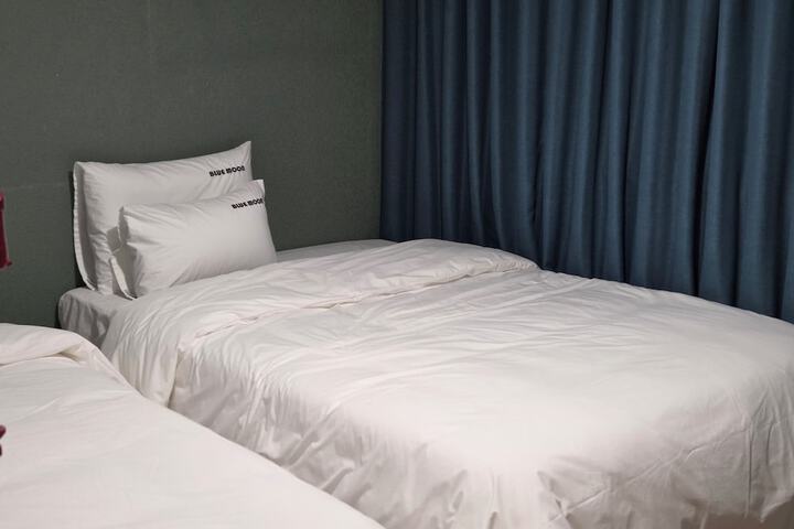 Room 21 of 58