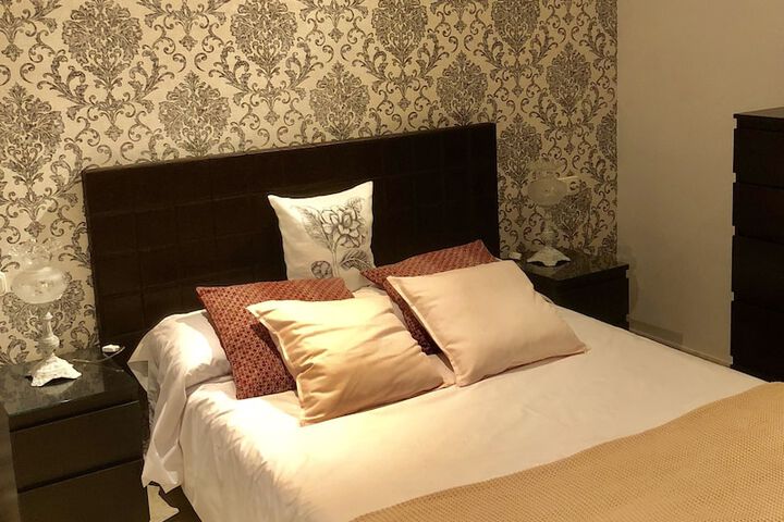 Room 5 of 29