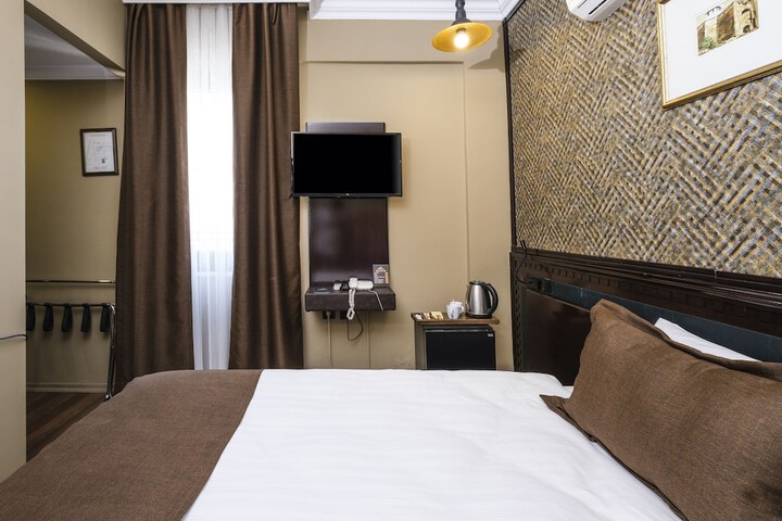 Room 29 of 56