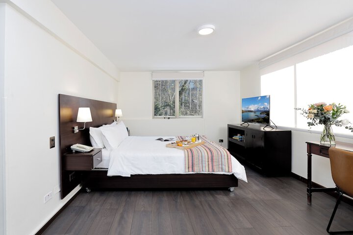 Room 21 of 28