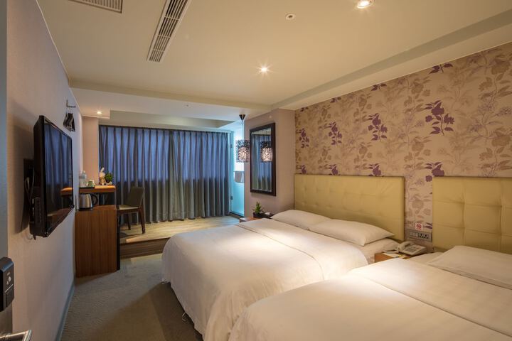 Room 16 of 55