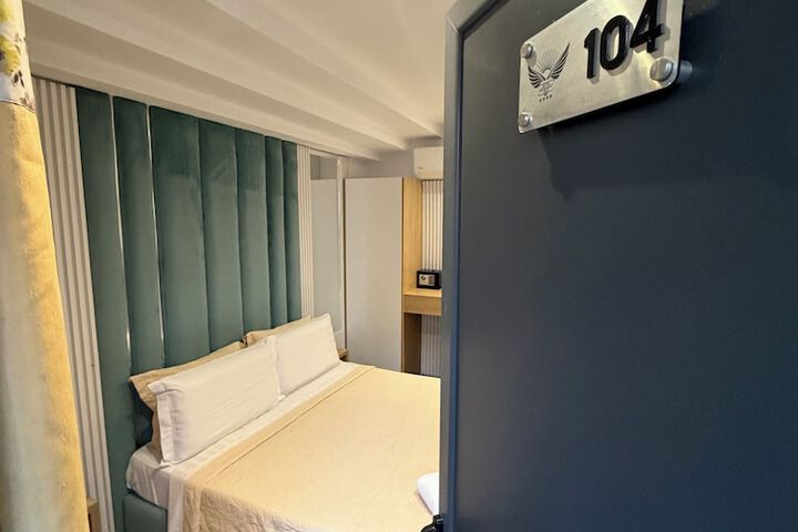 Room 34 of 56