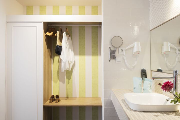 Bathroom Vanities