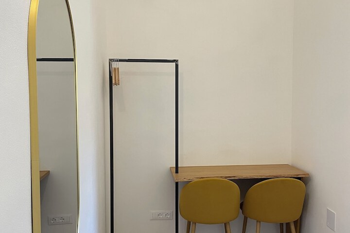 Room 5 of 54