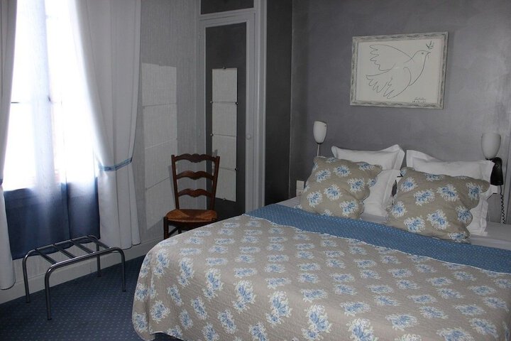 Room 3 of 4