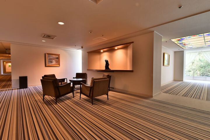 Room Service Photo
