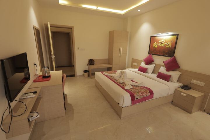 Room 14 of 31