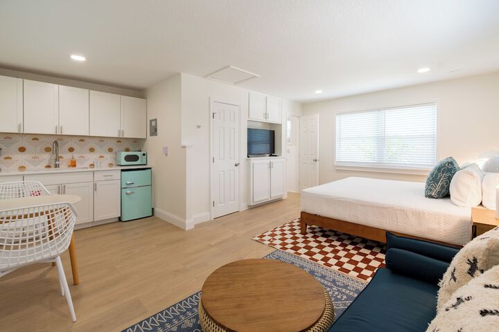 Room 19 of 46