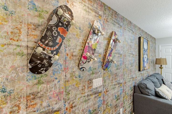 Room 8 of 66